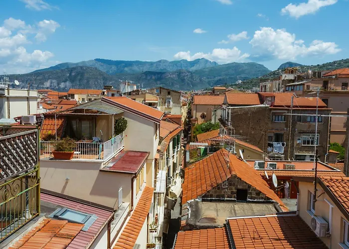 Seasuntour- The House In The Center * Σορέντο